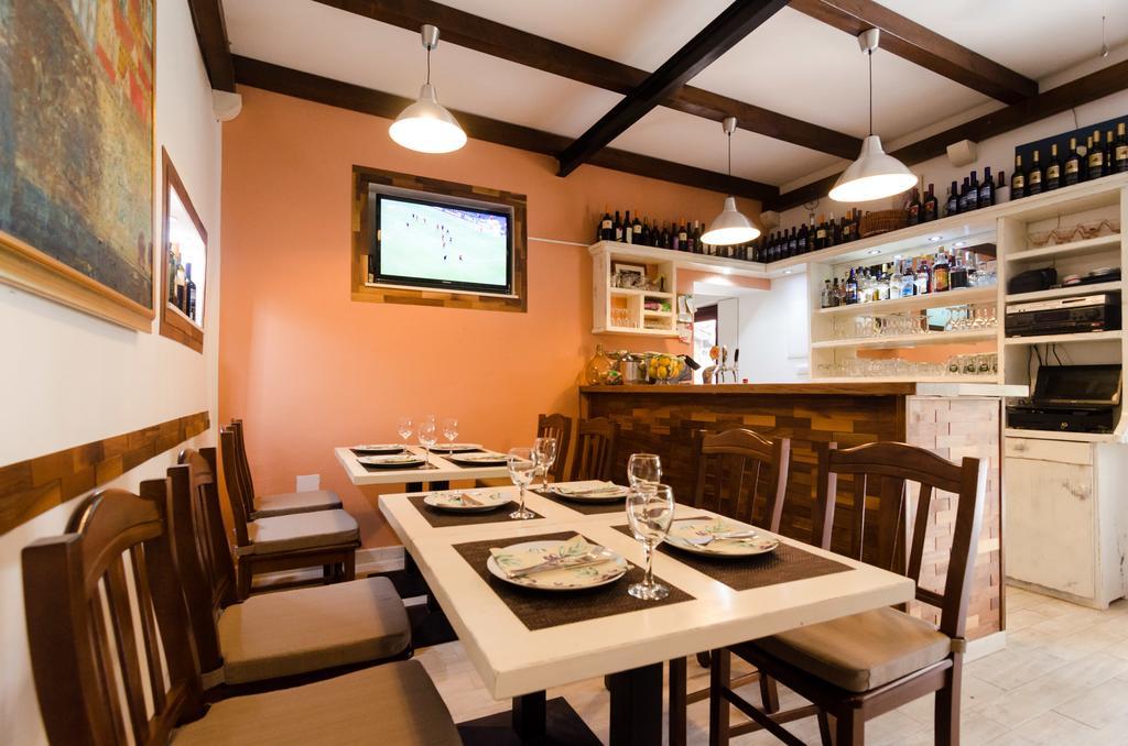 Apartments Porto Della Vita Okuklje Ngoại thất bức ảnh