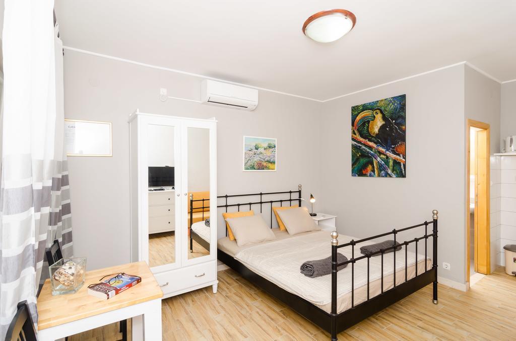 Apartments Porto Della Vita Okuklje Ngoại thất bức ảnh